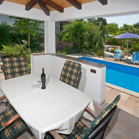 בית הארחה Klara In * Istrien 3*