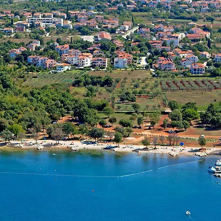 Klara In * Istrien Гостьовий будинок